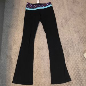 ivivva (kid’s lulu lemon) yoga pants